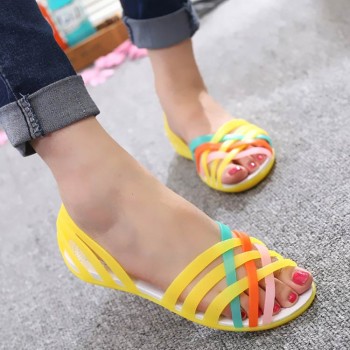Women Sandals Jelly Shoes Peep Toe Summer Beach Shoes Zapatos De Mujer Ladies Slides Candy Rainbow Flats